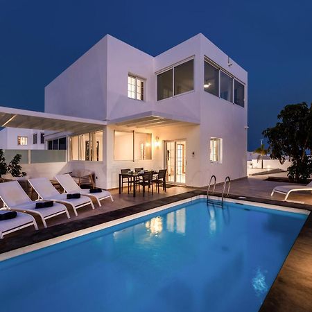 Villa Atlantica - Heated Pool In Playa Blanca Buitenkant foto