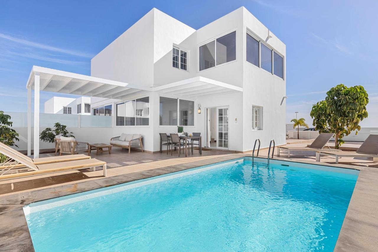 Villa Atlantica - Heated Pool In Playa Blanca Buitenkant foto