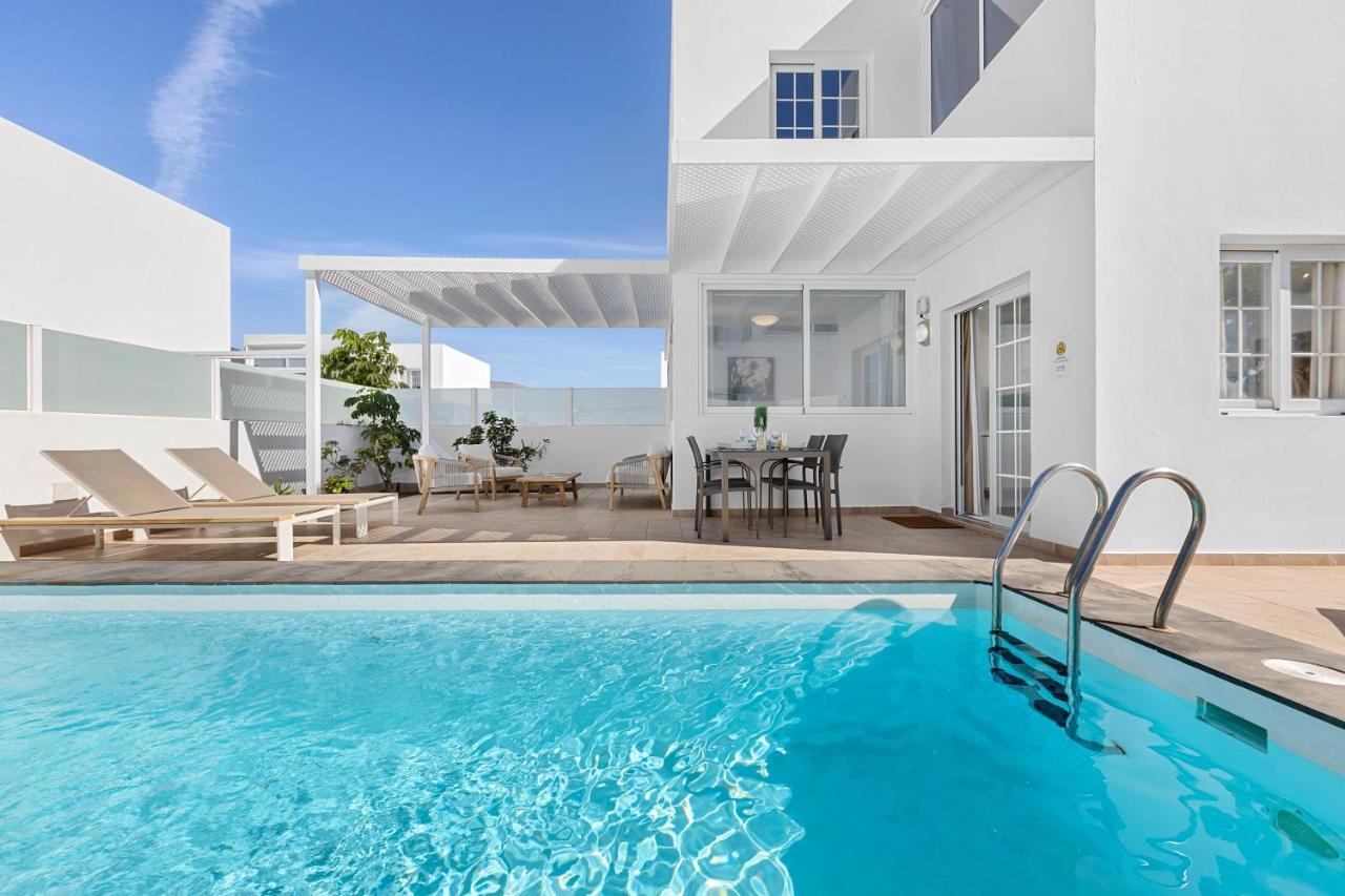 Villa Atlantica - Heated Pool In Playa Blanca Buitenkant foto