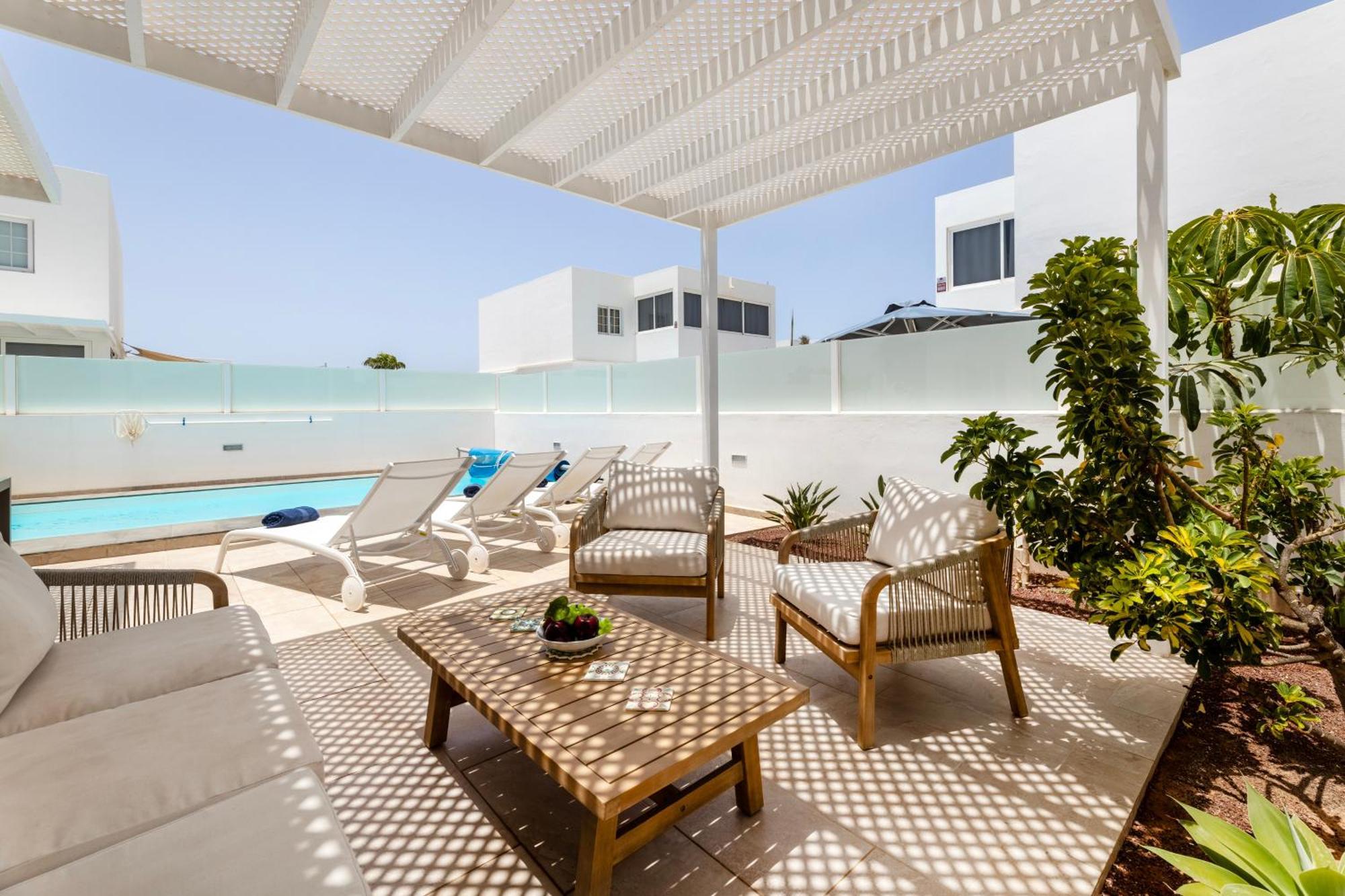 Villa Atlantica - Heated Pool In Playa Blanca Buitenkant foto