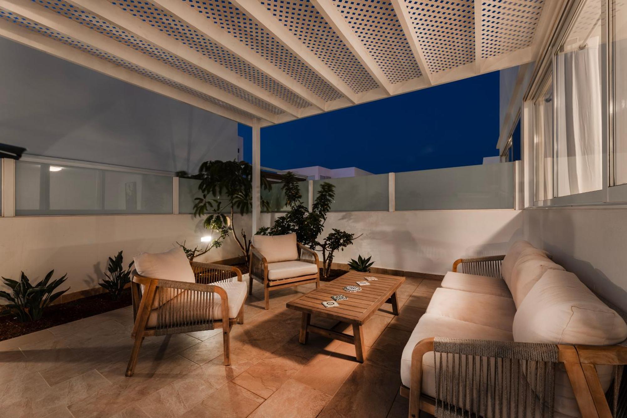 Villa Atlantica - Heated Pool In Playa Blanca Buitenkant foto