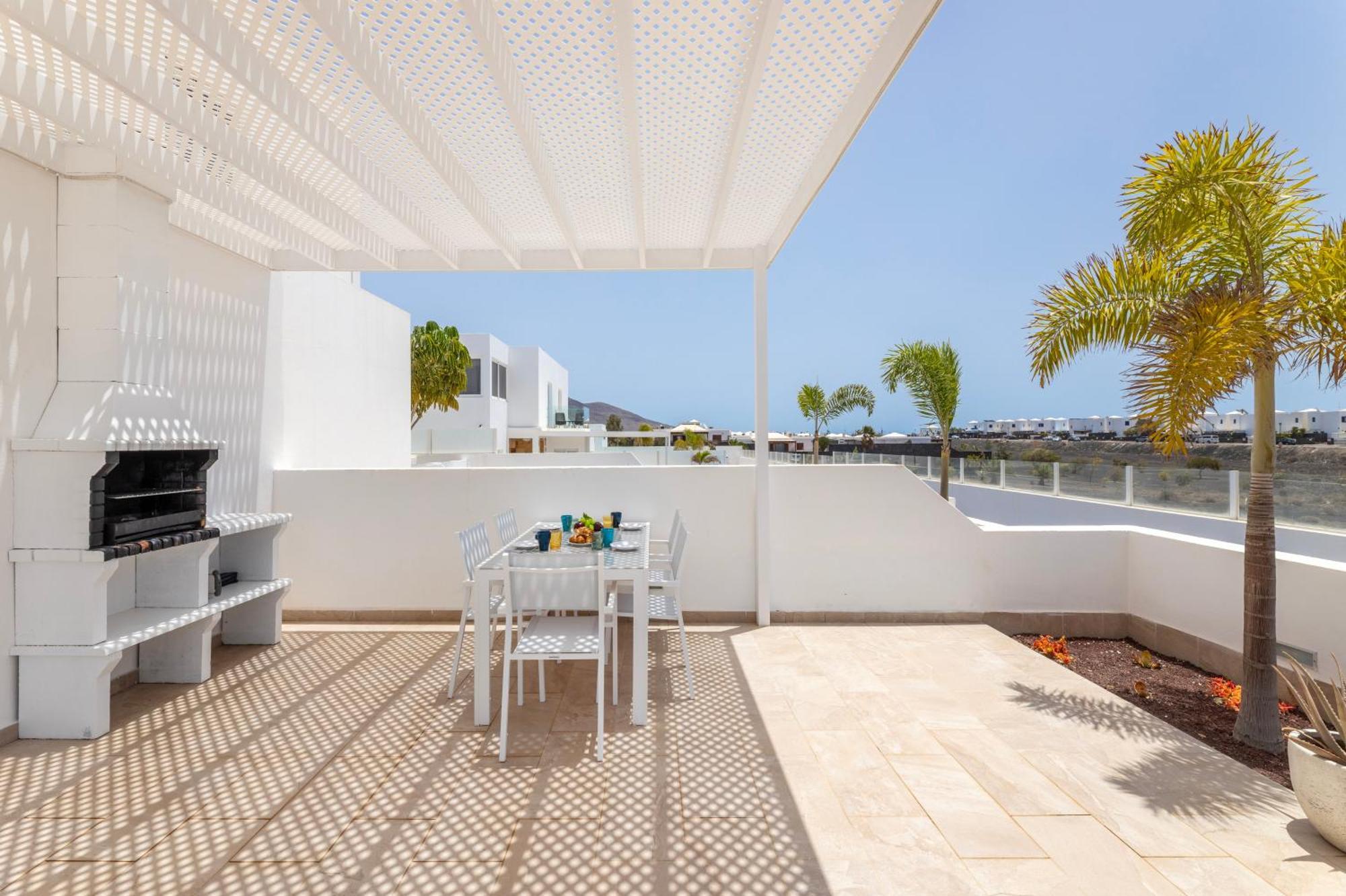 Villa Atlantica - Heated Pool In Playa Blanca Buitenkant foto