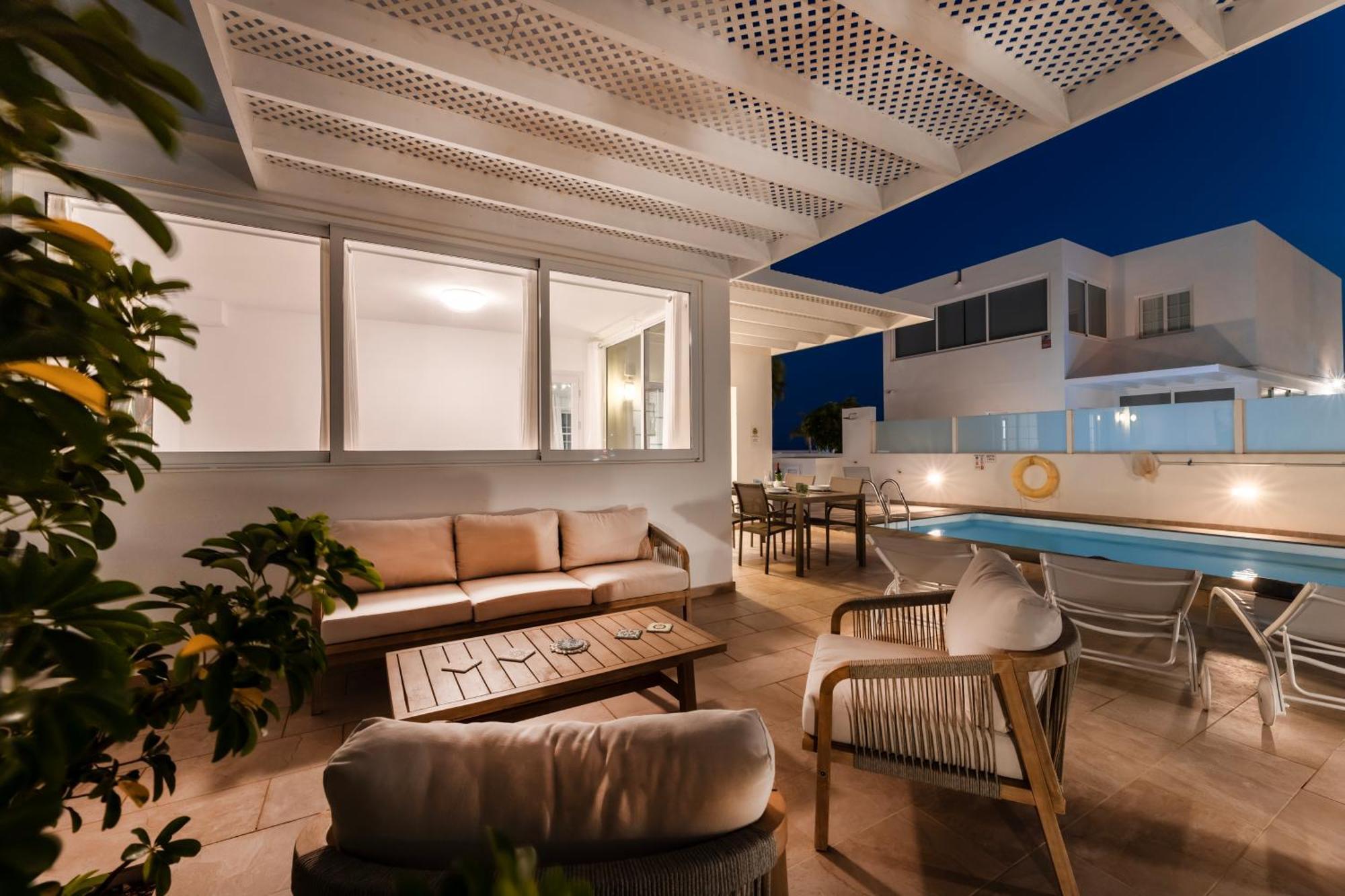 Villa Atlantica - Heated Pool In Playa Blanca Buitenkant foto