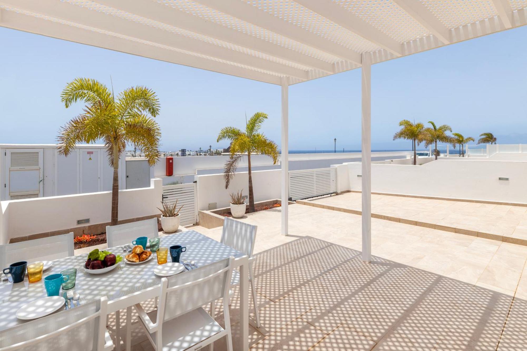 Villa Atlantica - Heated Pool In Playa Blanca Buitenkant foto